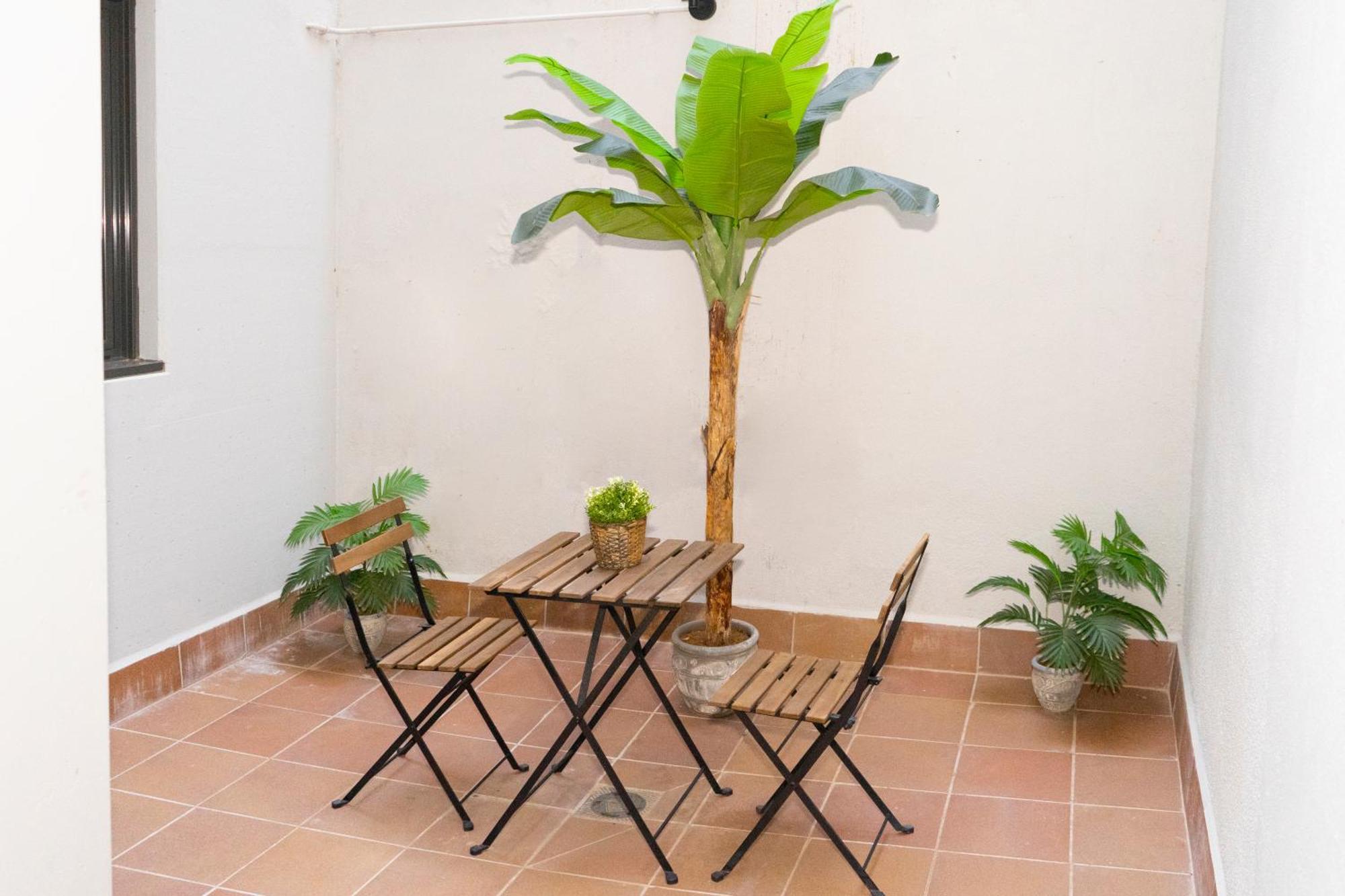 Monturiol Apartaments Barcelona Quarto foto